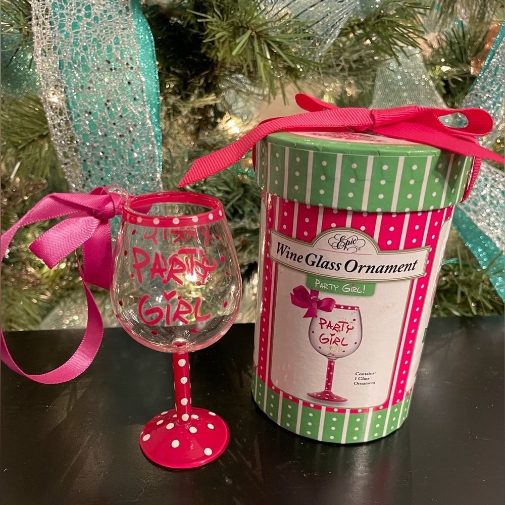 Party Girl Wine Glass Ornament *NEW*